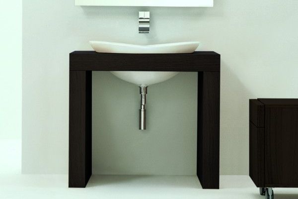 IO60B1LA · Panca BRIDGE 90/55/80cm mit Ausschnitt für Becken IO 4260 mittig, aus Holz farbig lackiert IO60B1LA · Panca BRIDGE 90/55/80cm mit Ausschnitt für Becken IO 4260 mittig, aus Holz farbig lackiert