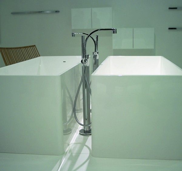 112580 · Serie ONE Wannen Füll und Brausebatterie, freistehend mit Handbrause und Mischer H = 900mm, CHROM 112580 · Serie ONE Wannen Füll und Brausebatterie, freistehend mit Handbrause und Mischer H = 900mm, CHROM