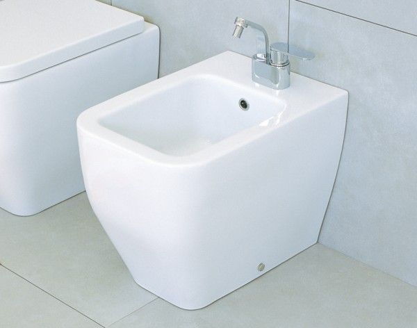 TR217 · Bodenstehendes Bidet TERRA weiss TR217 · Bodenstehendes Bidet TERRA weiss