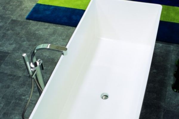 MW170WE · WASH freistehende Badewanne aus Pietraluce, 170/70/60cm, incl. Ablaufgarnitur und Montage-Set, WEISS MW170WE · WASH freistehende Badewanne aus Pietraluce, 170/70/60cm, incl. Ablaufgarnitur und Montage-Set, WEISS
